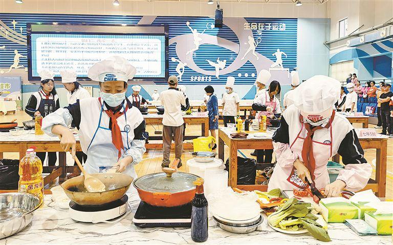 第三届“食悦杯”家务劳动技能大赛在蔡塘学校开赛
