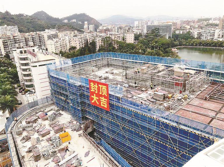 仙岳医院改扩建项目北院区主体结构封顶 计划2025年3月交付使用