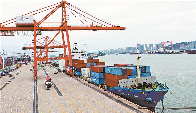 厦门港再添“一带一路”新航线 助力外贸企业降本增效